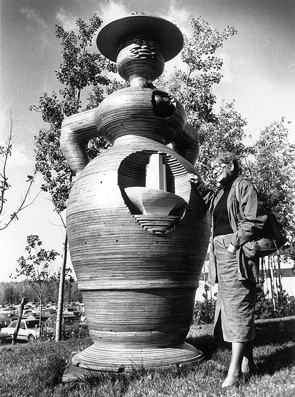 Marjorie White Williams with her sculpture Lady Albany